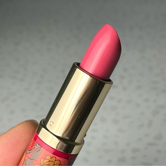 Estée Lauder Limited Edition A34 Pink Obsession Lipstick 0.12 oz 3.5g - Picture 4 of 5